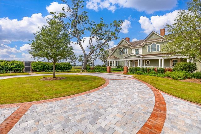 144 Point Lane, St Simons Island, GA 31522