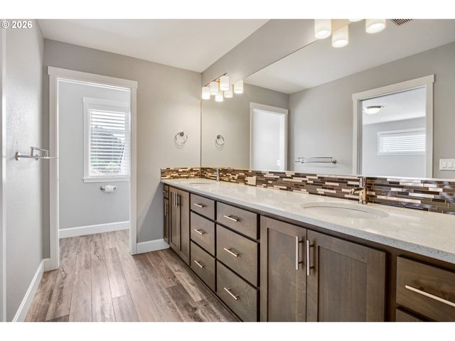 5210 Ne 133RD St, Vancouver, WA 98686