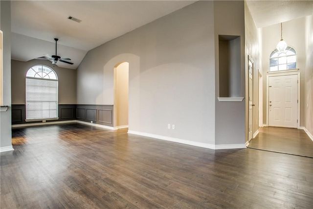 2105 Cardinal Drive, Forney, TX 75126