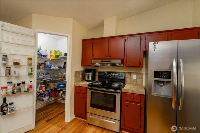 4820 NE 7.5 Road, Moses Lake, WA 98837