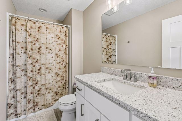 1740 Spruce Street, Farmington, MN 55024