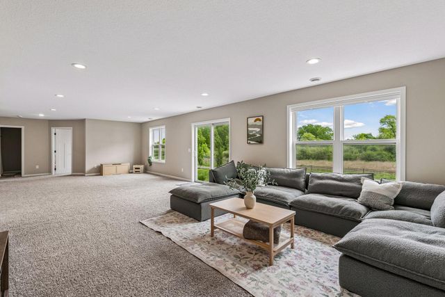 1740 Spruce Street, Farmington, MN 55024