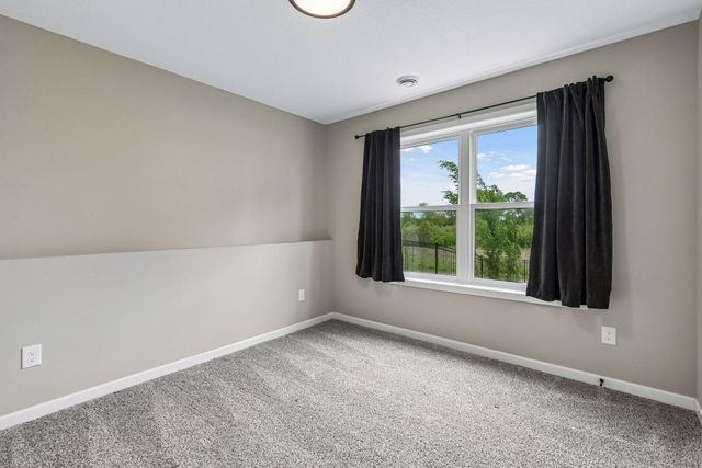 1740 Spruce Street, Farmington, MN 55024