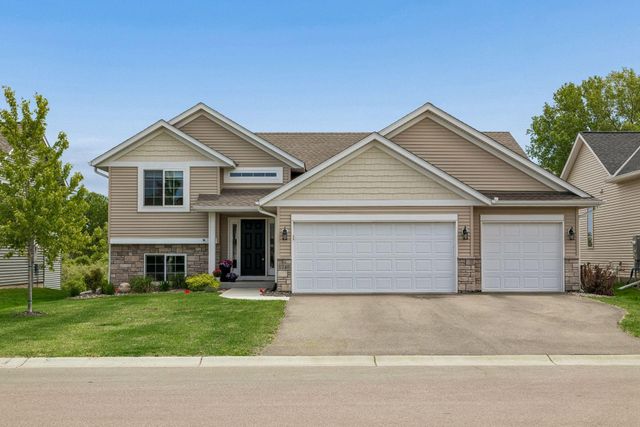1740 Spruce Street, Farmington, MN 55024
