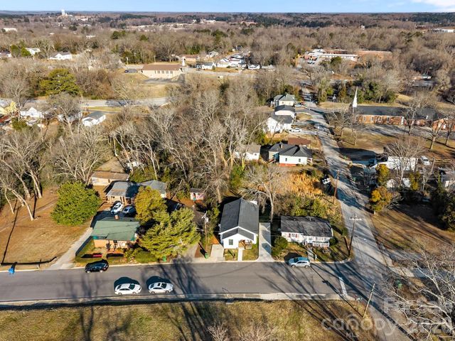 332 Dunlap Street, Lancaster, SC 29720
