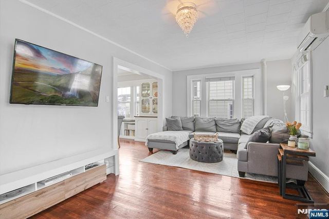 58 Essex Avenue, Maplewood, NJ 07040