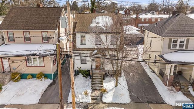 58 Essex Avenue, Maplewood, NJ 07040