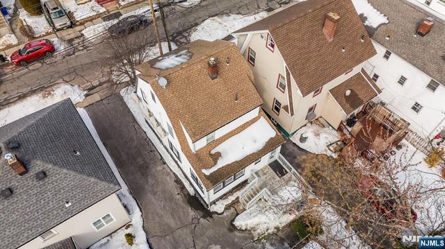 58 Essex Avenue, Maplewood, NJ 07040