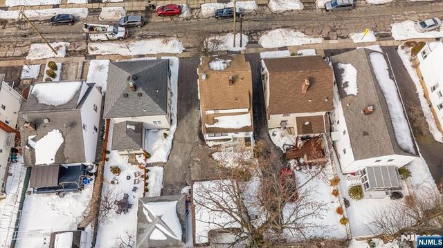 58 Essex Avenue, Maplewood, NJ 07040