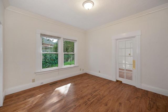 9220 Old State Hwy, Newcastle, CA 95658