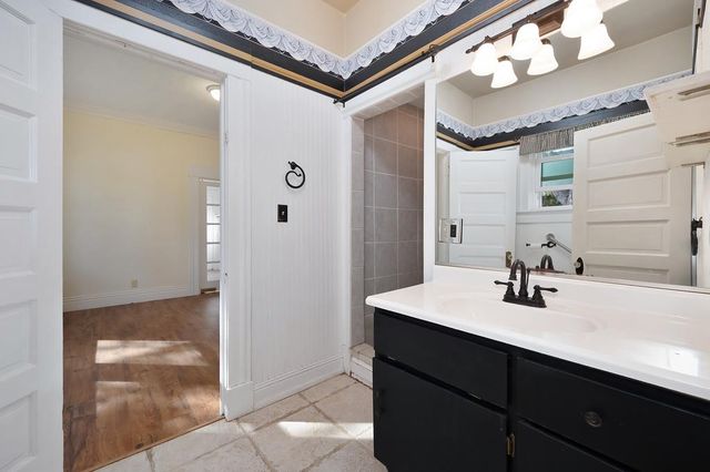 9220 Old State Hwy, Newcastle, CA 95658