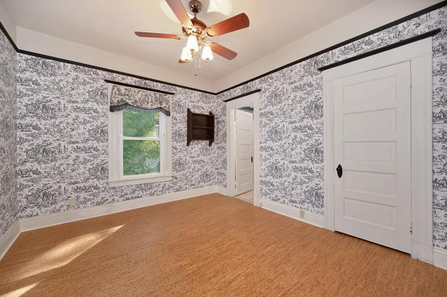 9220 Old State Hwy, Newcastle, CA 95658