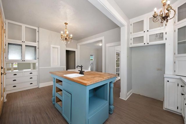 9220 Old State Hwy, Newcastle, CA 95658