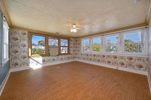 9220 Old State Hwy, Newcastle, CA 95658