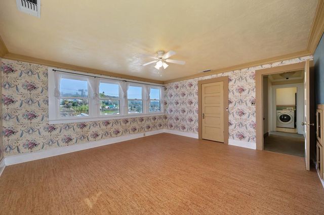 9220 Old State Hwy, Newcastle, CA 95658