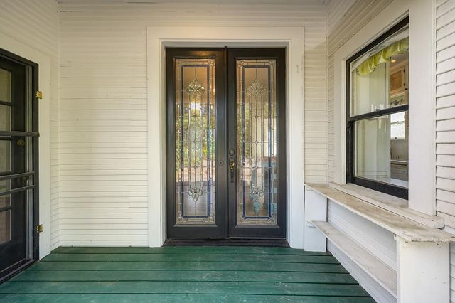 9220 Old State Hwy, Newcastle, CA 95658