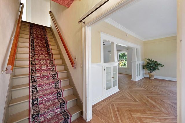 9220 Old State Hwy, Newcastle, CA 95658