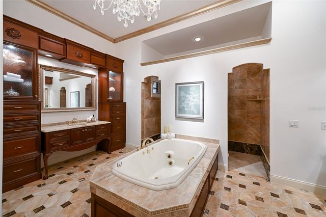 3809 FOUNDERS CLUB DRIVE, Sarasota, FL 34240