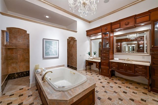 3809 FOUNDERS CLUB DRIVE, Sarasota, FL 34240