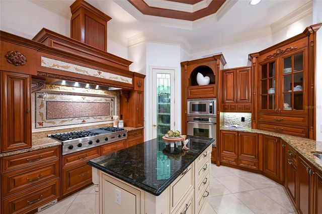 3809 FOUNDERS CLUB DRIVE, Sarasota, FL 34240