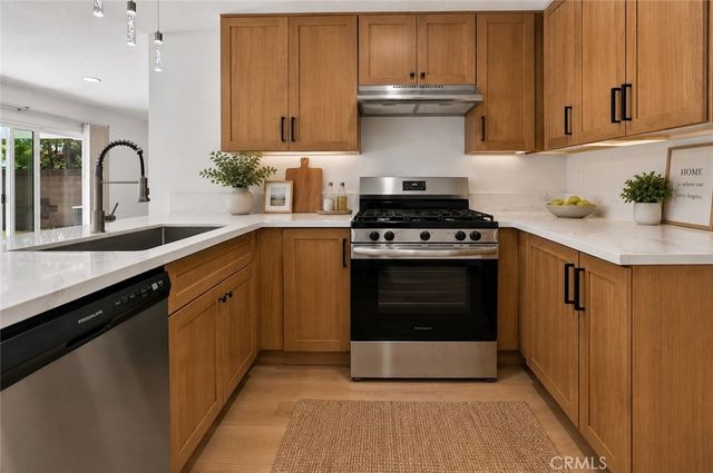 17524 Thornlake Ave, Artesia, CA 90701