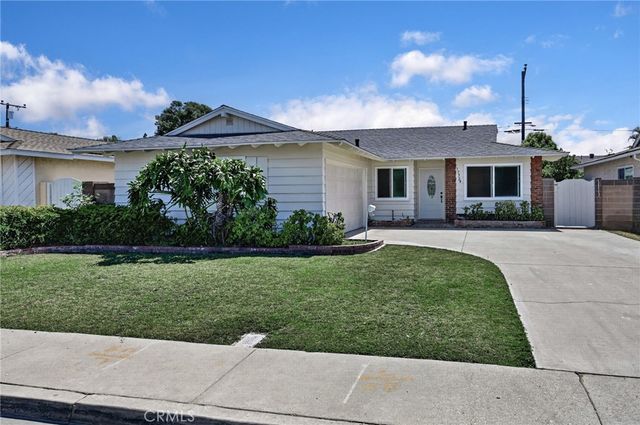 17524 Thornlake Ave, Artesia, CA 90701