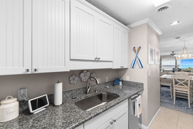 4303 N Ocean Blvd. D2, North Myrtle Beach, SC 29582