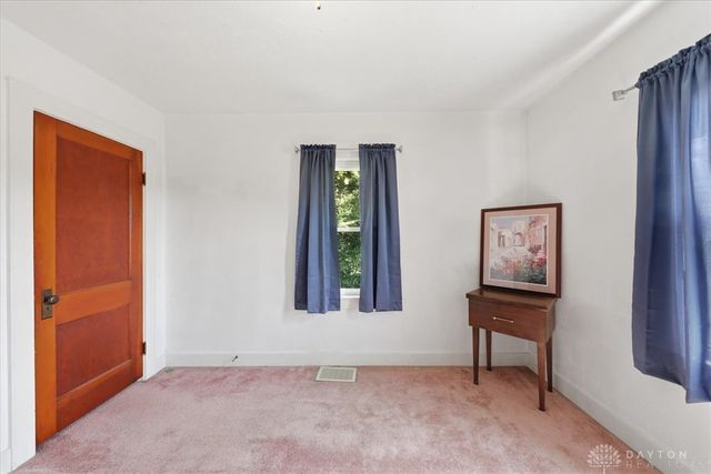 2955 Mechanicsburg Road, Springfield, OH 45503