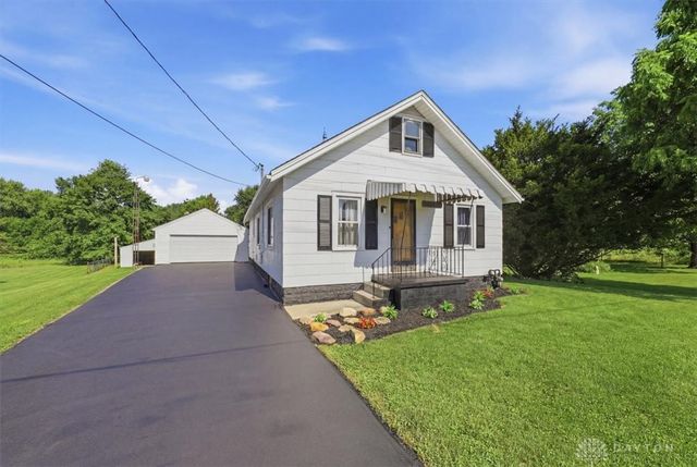 2955 Mechanicsburg Road, Springfield, OH 45503