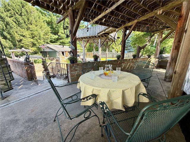 2955 Mechanicsburg Road, Springfield, OH 45503