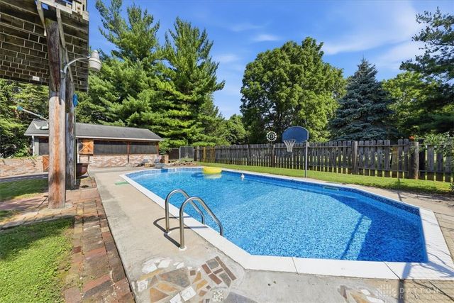 2955 Mechanicsburg Road, Springfield, OH 45503