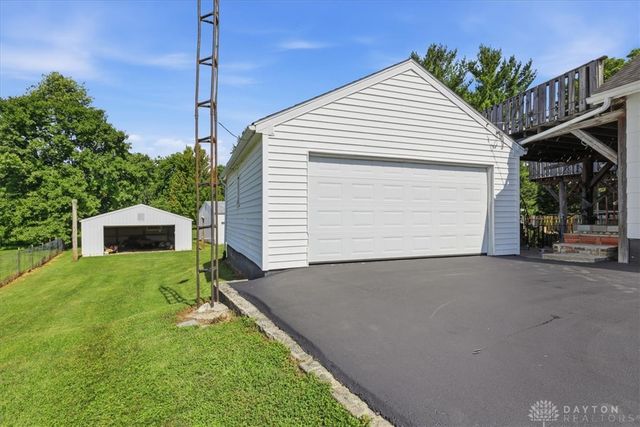 2955 Mechanicsburg Road, Springfield, OH 45503