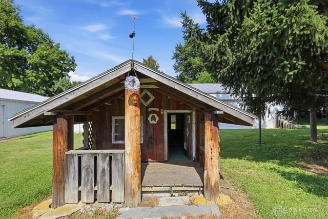 2955 Mechanicsburg Road, Springfield, OH 45503