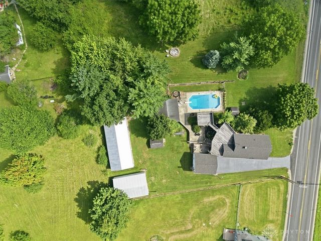 2955 Mechanicsburg Road, Springfield, OH 45503
