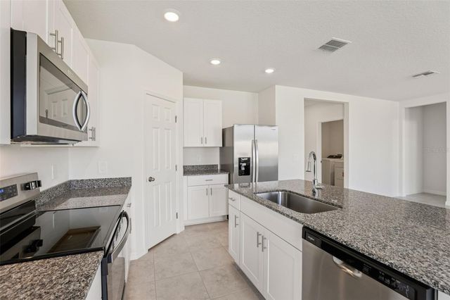 883 SAND SEA PLACE, Haines City, FL 33844