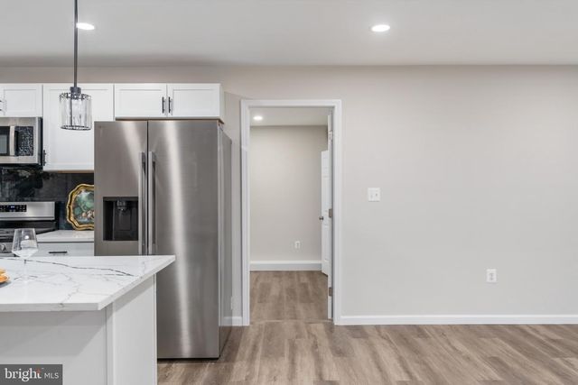 4520 EDINBURG DR, Woodbridge, VA 22193