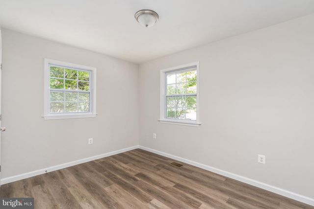 4520 EDINBURG DR, Woodbridge, VA 22193
