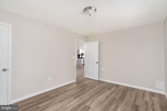 4520 EDINBURG DR, Woodbridge, VA 22193