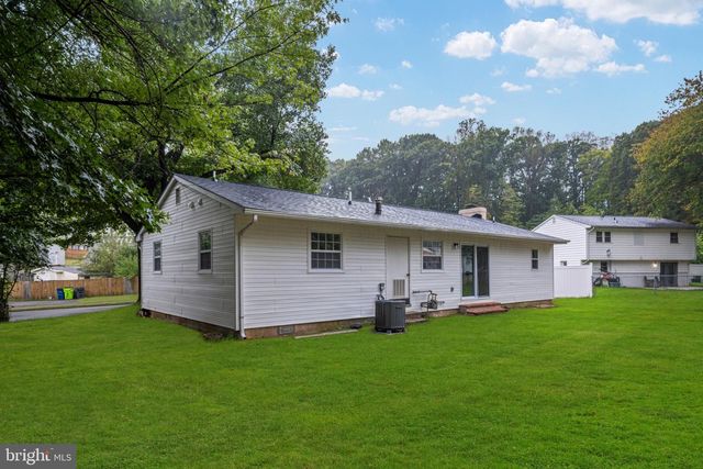 4520 EDINBURG DR, Woodbridge, VA 22193