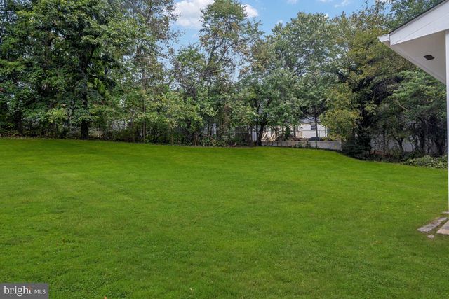 4520 EDINBURG DR, Woodbridge, VA 22193