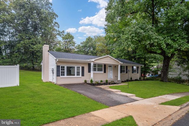 4520 EDINBURG DR, Woodbridge, VA 22193