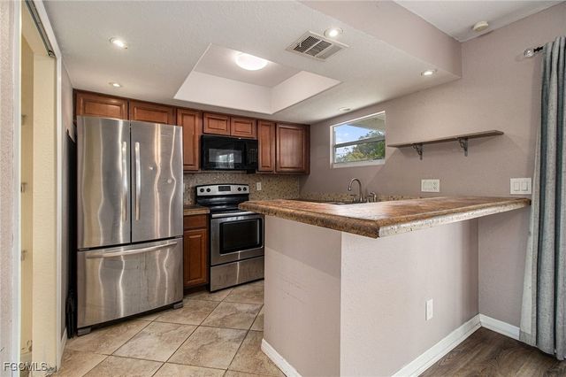 2329 Academy BLVD, Cape Coral, FL 33990