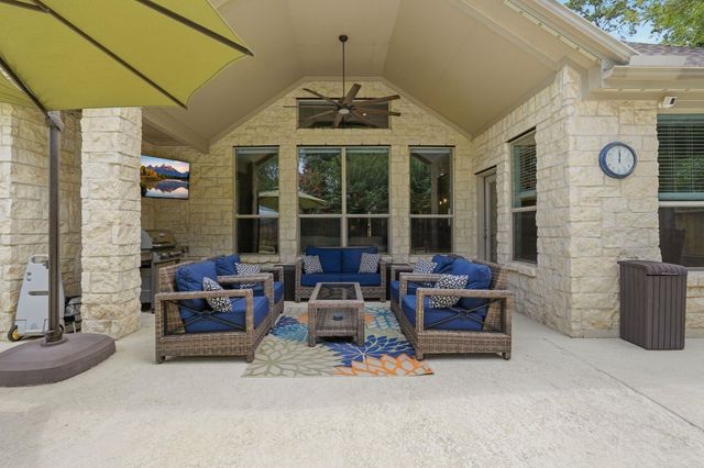 63 W Canyon Wren Circle, The Woodlands, TX 77389