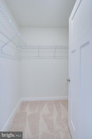 14 TROTTING RD, Inwood, WV 25428