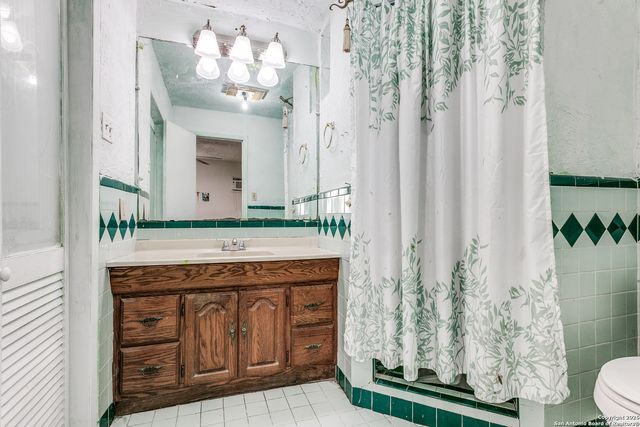 521 san joaquin, San Antonio, TX 78228