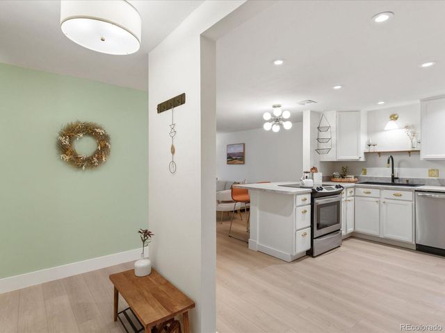 1050 N Lafayette Street 105, Denver, CO 80218