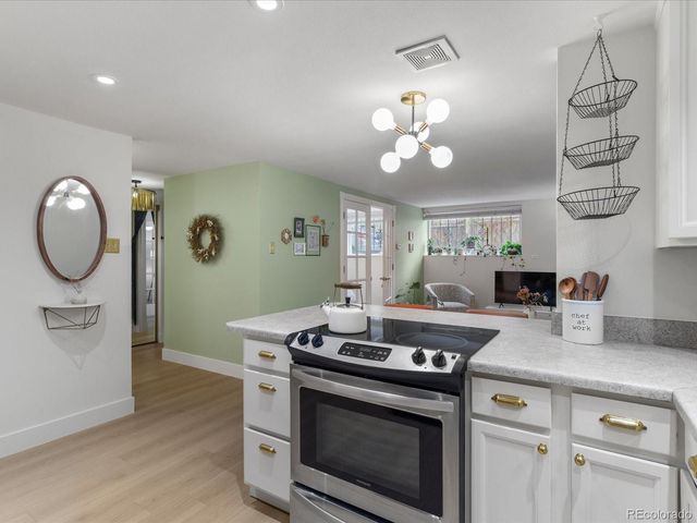 1050 N Lafayette Street 105, Denver, CO 80218