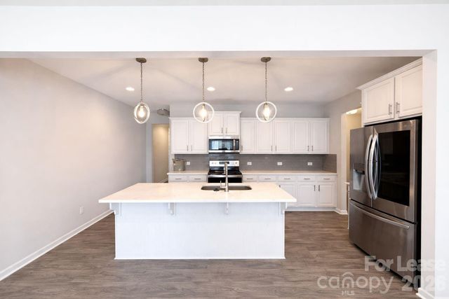 11154 Woodland Creek Way, Charlotte, NC 28262