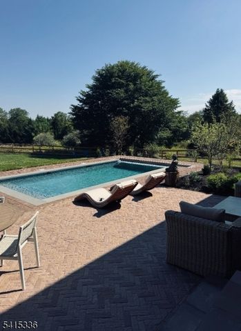 222 Old Turnpike Rd, Tewksbury Twp., NJ 07830