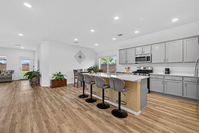 27222 Woodridge Glen Drive, Katy, TX 77493